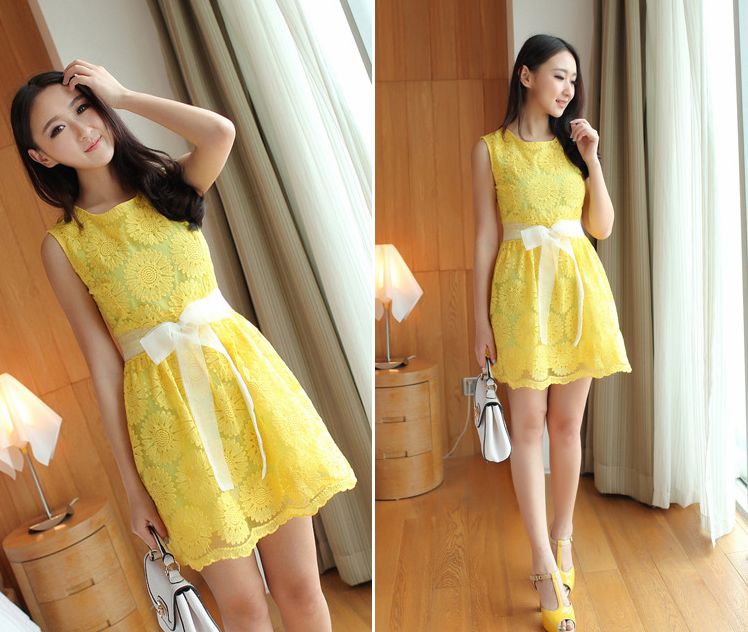 Elegant Summer Flower Embroidery Round Neck Yellow Dress
