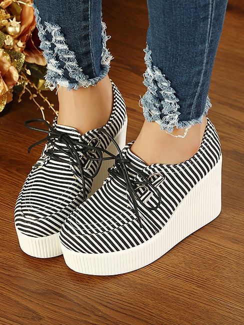 Cute Girl Pointed Toe Striped Platform 