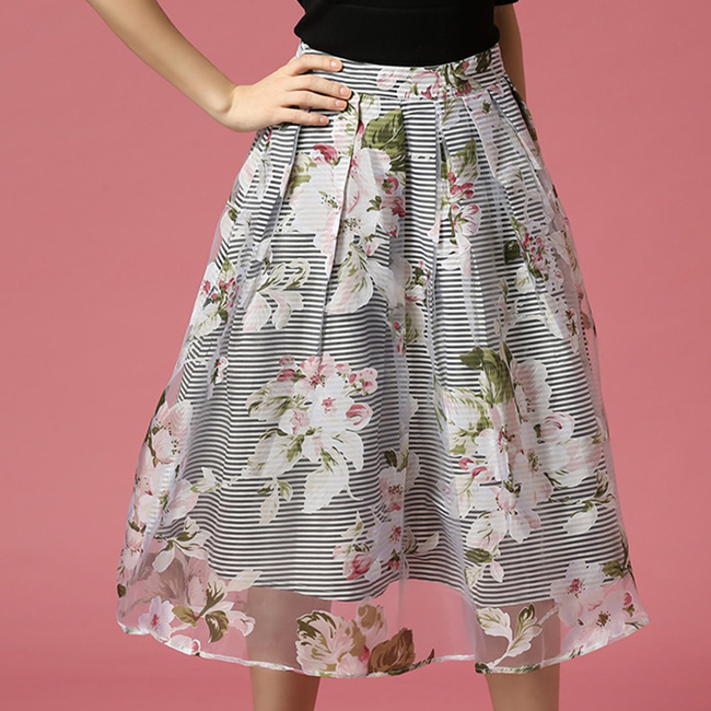 Beautiful Flower Print Stripes Pattern Fluffy Midi Skirt