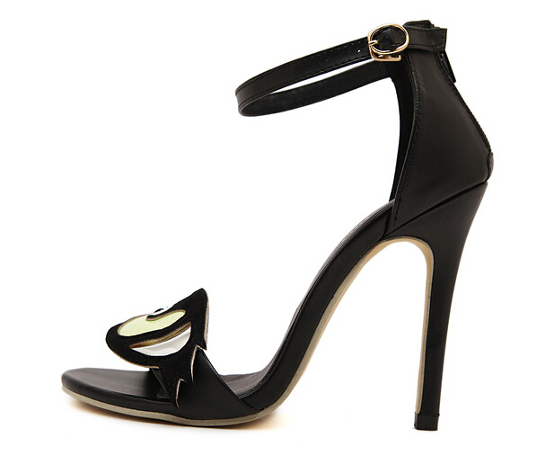 Euro Style Funny Stereo Eye A Buckle Thin High Heels Black Pumps