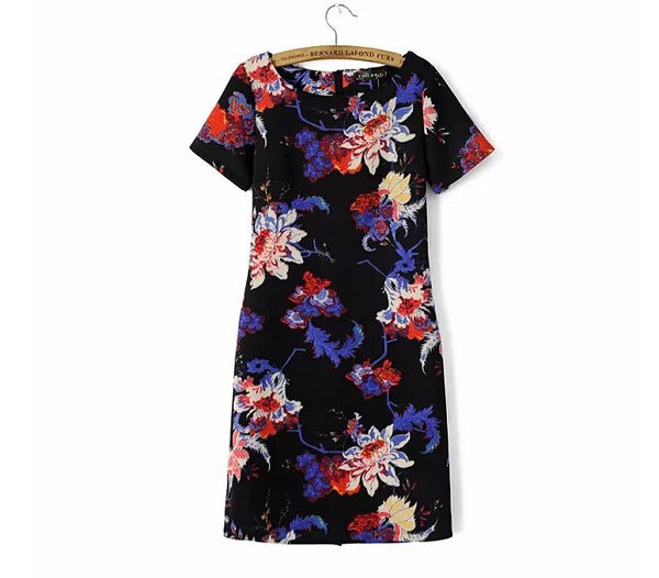 New Collection Women Street Style Trendy Floral Printed Short Sleeve Dress