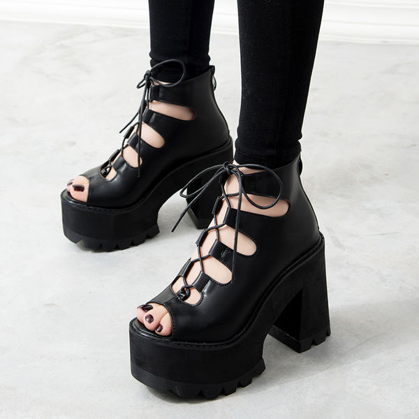 lace up platform sandal