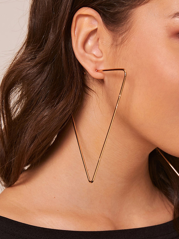 Exaggerated Solid Geometric Triangle Earrings Design