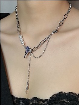 Fashion Romantic Faux Pearl Crystal Patch Pendant Necklace