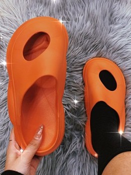  PVC Hollowed Out Pure Color Summer Slippers