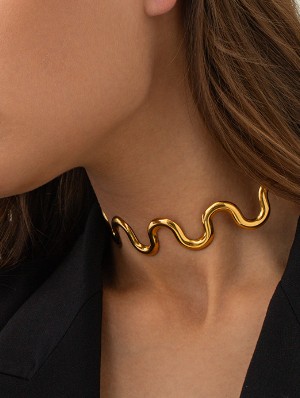 Wave Pattern Trendy Necklace