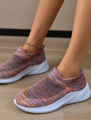 Colorblock Round Toe Sneaker
