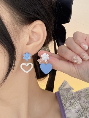 Flower Heart Baking Paint Earrings