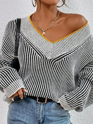 Stylish Patchwork V Neck Pullover Sweater