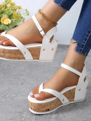 Peep Toe Hasp Sandals