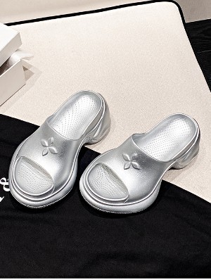 Metallic Round Toe Platform Heels Slippers