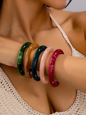 Simple Design Acrylic Bracelet