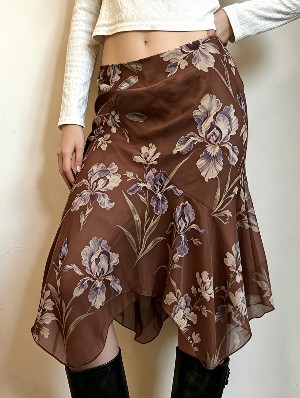 Asymmetrical Hem Vintage Flower Print Midi Skirts