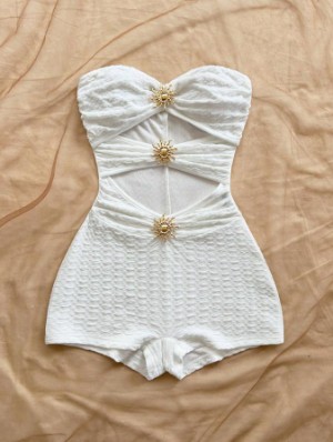 Ruched Hollow-out Metal Decor Strapless Rompers