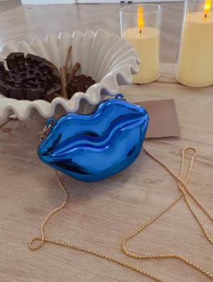 Chain Lips Acrylic Handbags