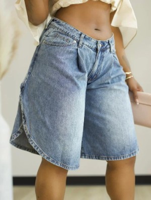 Irregular Denim Split Hem Knee Shorts