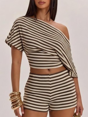 Striped Inclined Shoulder Cropped Short Sets