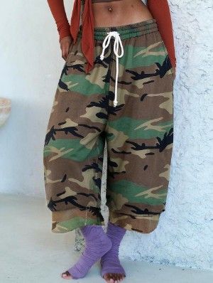 Camo Faux Two-Piece Loose Crop Pants