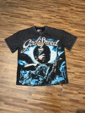 Arrow Angel Printed Loose Distressed Tee