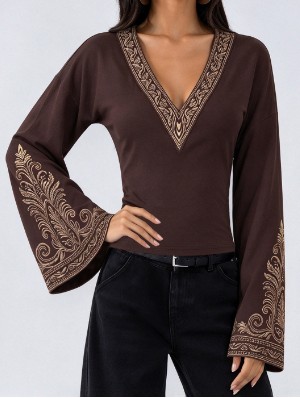 Geometric Pattern Washed Long Sleeve T-shirts