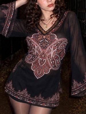 Sheer V Neck Tie-wrap T-shirts