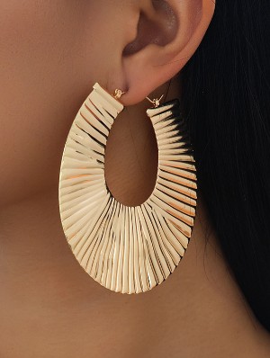 Fanshaped Pattern Semi-circle Earrings