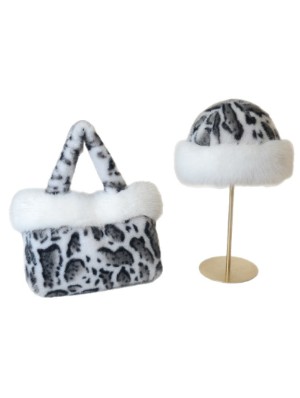 Fuzzy Leopard Plush Tote Bag Hat Set