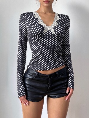 V Neck Lace Trim Polka Dot Sweet Fitted Top