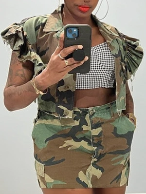 Camouflage Fuzzy Trim Cropped Vest