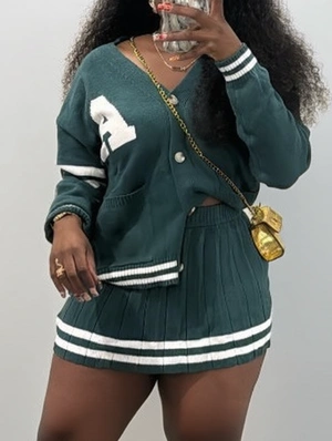 Cashmere Striped Cardigan Pleated Skirt Sets