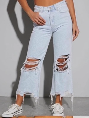 Retro Solid Color Ripped Mid-rise Jeans