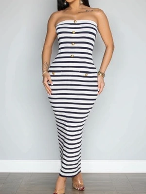 Colorblock Striped Buckle Strapless Maxi Dress