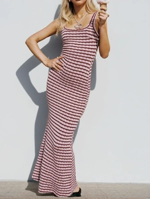 Simple Design Striped U Neck Sleeveless Maxi Dress