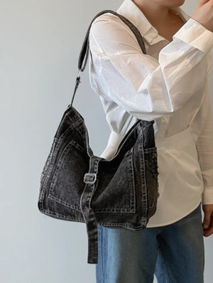 Solid Color Exquisite Shoulder Bags