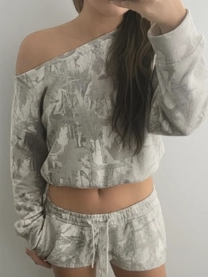 Brambles Camo Inclined Shoulder Sweatshirts