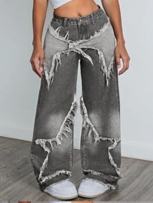 Washed Denim Star Raged Hem Jeans
