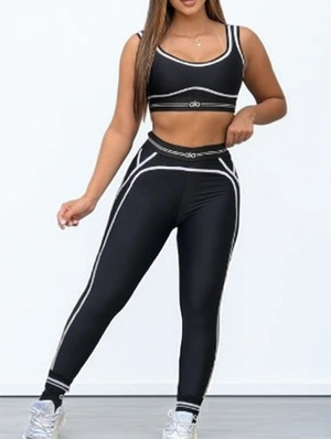 Colorblock Line Cropped Tank Pant Yoga Sets