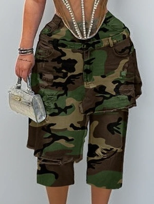 Camouflage Ripped Denim Capri Pants