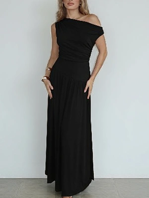 Asymmetric One Shoulder Pleated Gala Dress 