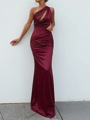 Hollow-out Inclined Shoulder Sleeveless Maxi Dress