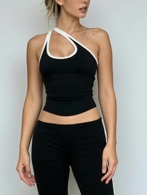 Hollow-out Inclined Shoulder Tanks Camisoles