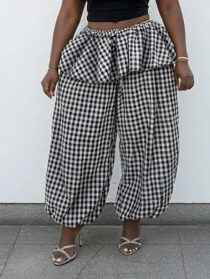 Colorblock Plaid Ruffle Ankle-tied Pants