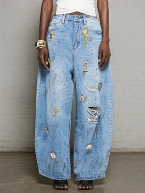Metal Decor Ripped Denim Barrel Jeans