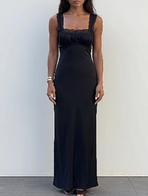 Lace Detail Square Neck Backless Sleeveless Maxi Dress