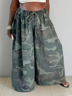 Distressed Camo Loose Wide Leg Pants