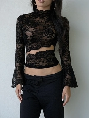 Cropped Round Neck Long Sleeve Design Tops