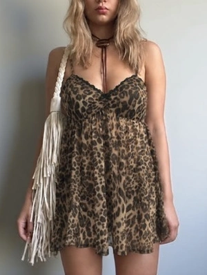 Print Spaghetti Straps Peplum Design Tops